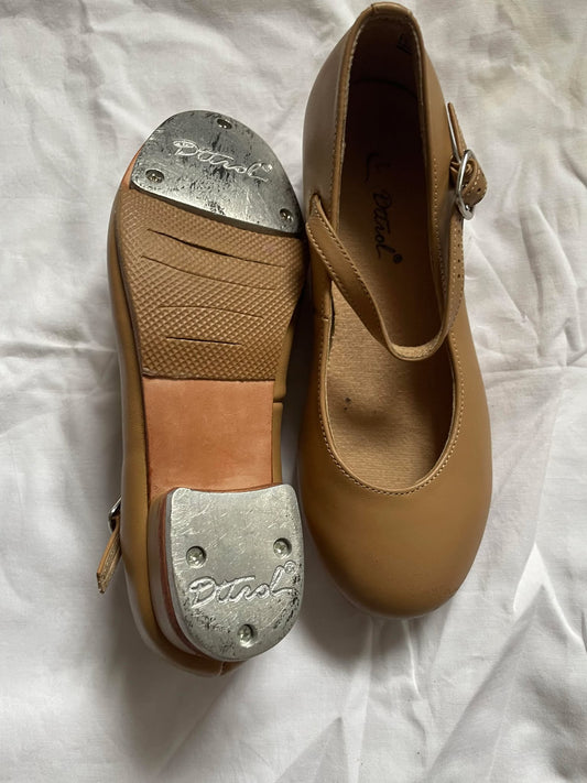 Dttiol Tap shoes with slide through buckle child size 1
