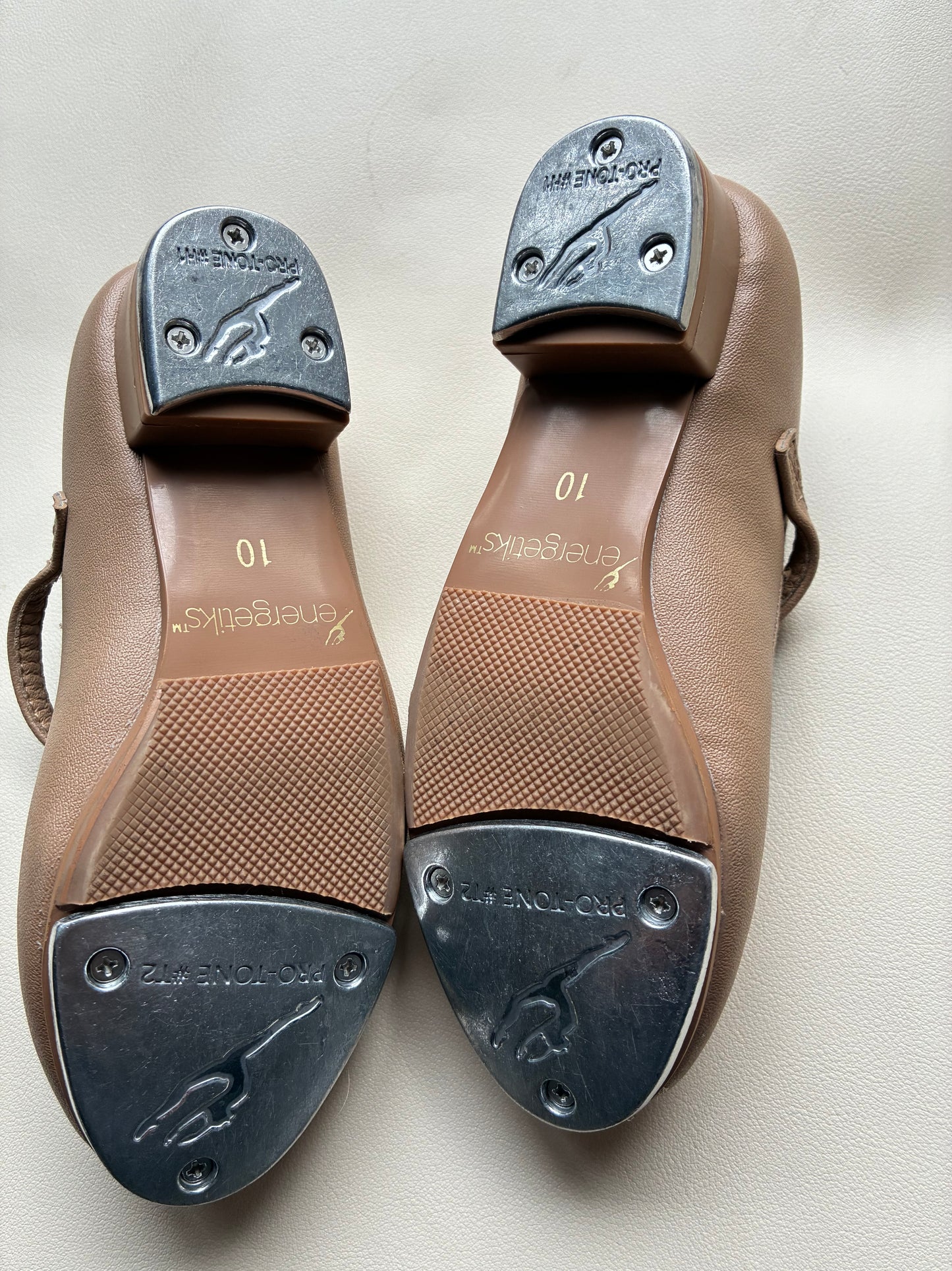 Energetiks Debut Tan Tap shoes - Child Size 10