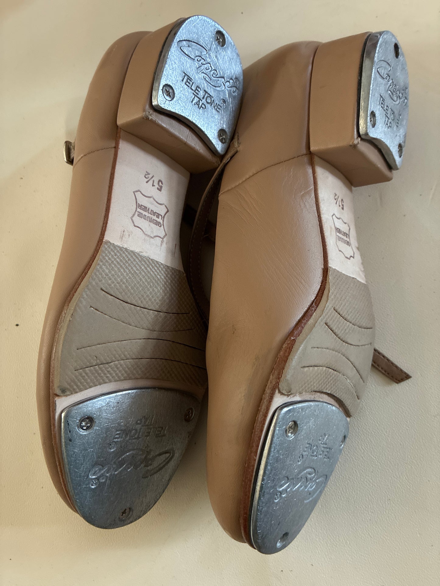 Capezio Tan buckle tap shoes - Size 5.5