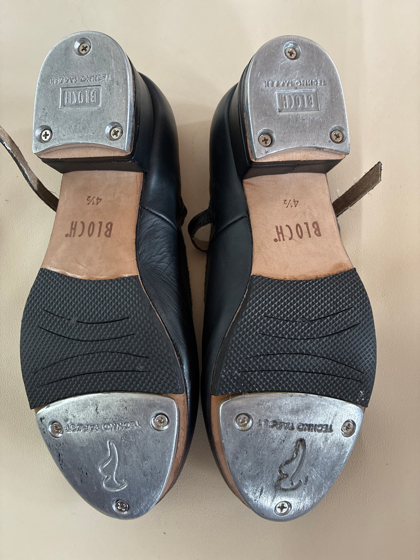 Bloch Tap On Girls Tap Shoe Black - Size 4.5