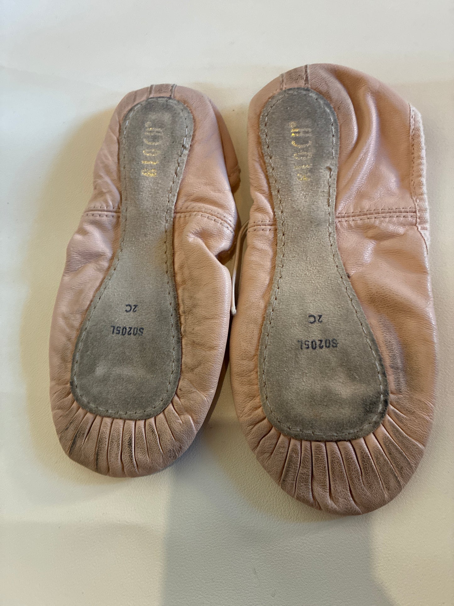Bloch Dancesoft Full Sole Leather ballet shoe - Size Child 2C