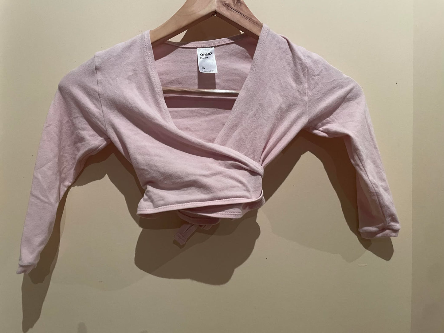 Anko Size 4 Pink Wrap