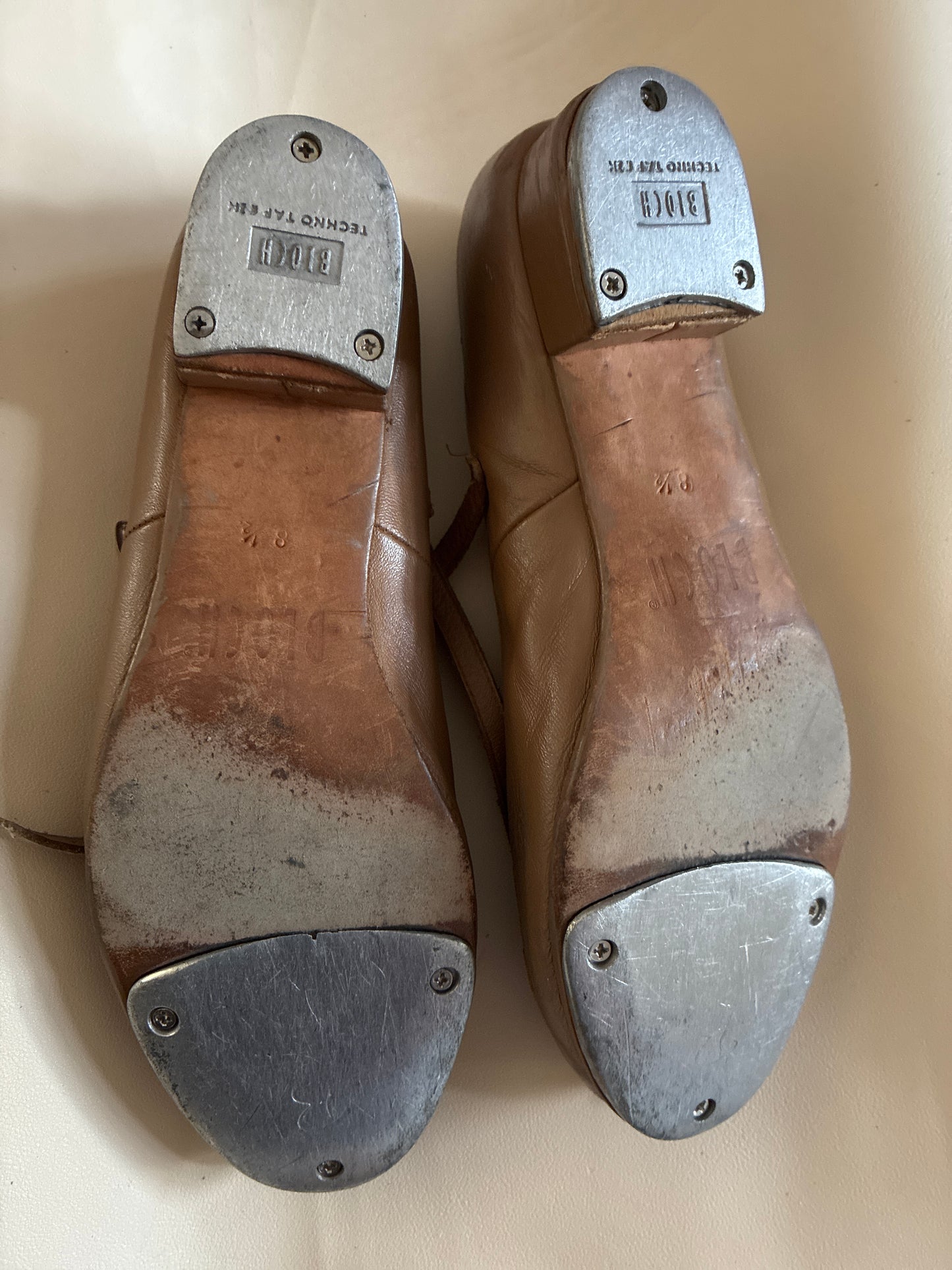 Bloch Tap on Tan shoes - Adult 8.5