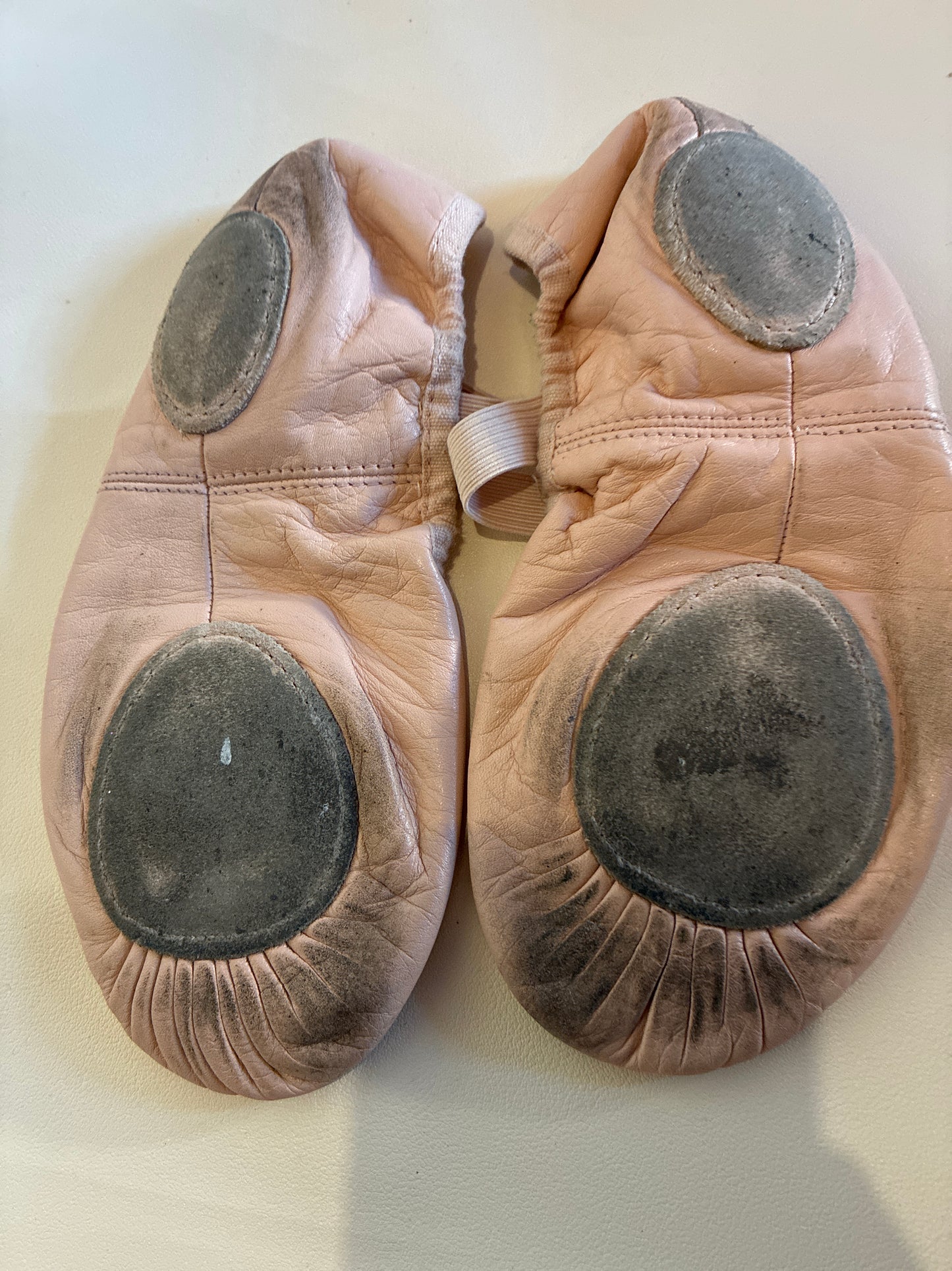 Bloch Dansoft Split Sole Leather ballet shoe - Size Child 2C