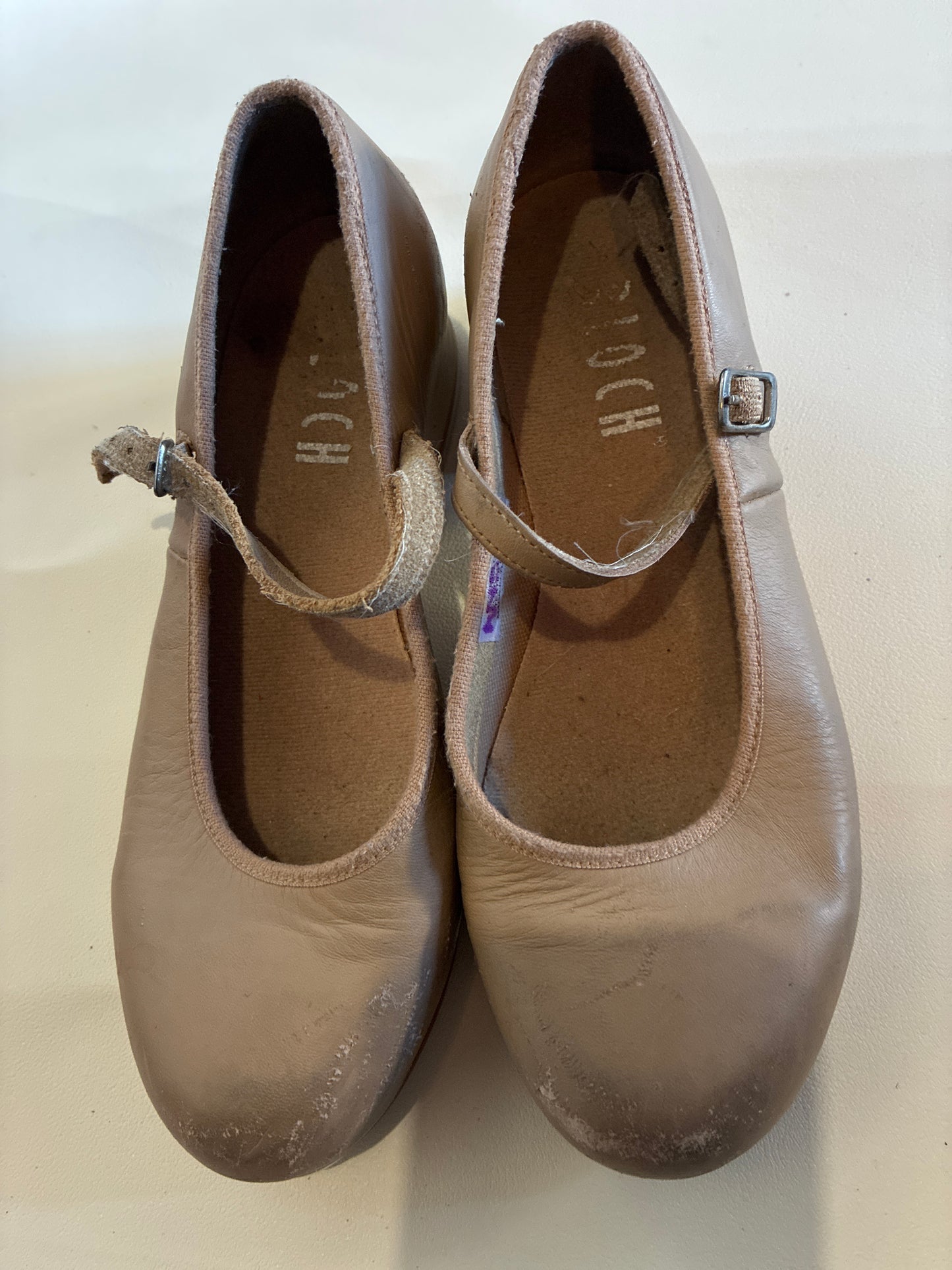 Bloch Tap on Tan shoes - Child size 4.5