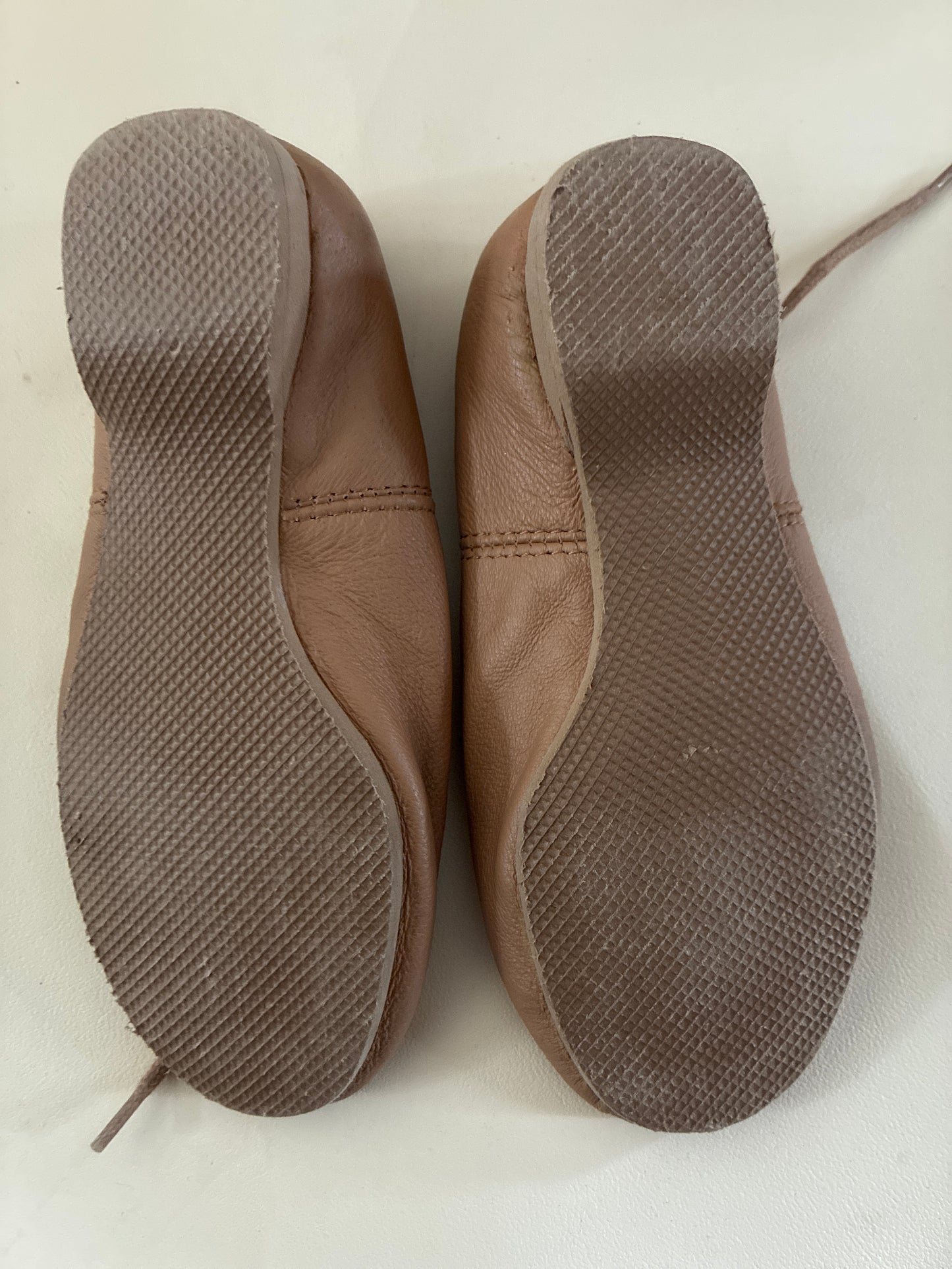Energetiks Full Sole Lace Up Tan Jazz Shoes - Size 9.5