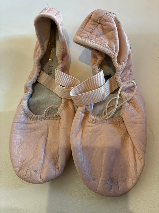 Bloch Dansoft Split Sole Leather ballet shoe - Size Child 3.5 B