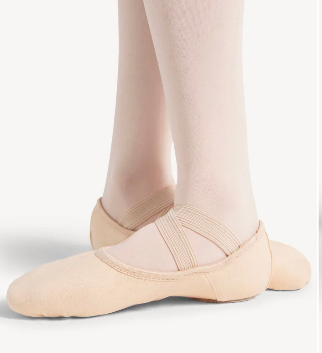 Capezio Hanami canvas ballet shoes - child 11.5