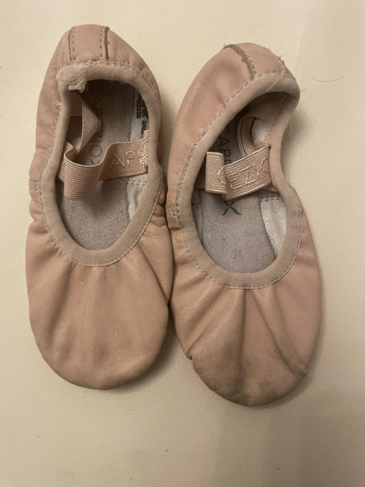 Capezio- Star Ballet - Child Size 8.5